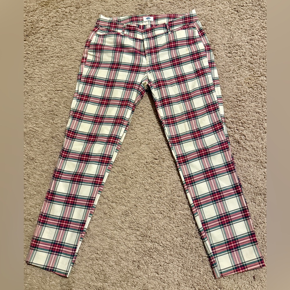 Old Navy Plaid Red and White Pants